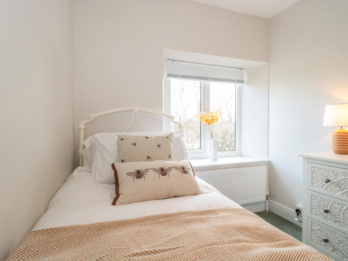 Jasmine Cottage Аксминстър Екстериор снимка